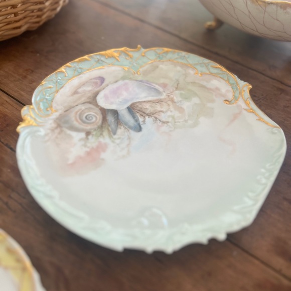Elite Limoges France Handpainted Set Of
6 Daccert Plate Gold 8" - Signed 1902 - Picture 4 of 9